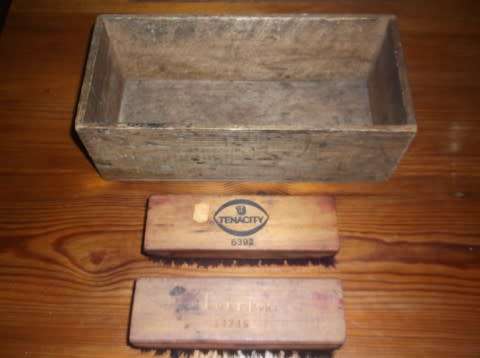 VERY OLD SHOE POLISHING BRUSHES AND WOODEN BOX